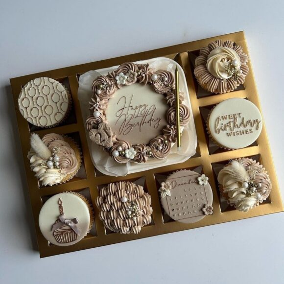 bento 8 cupcakes2 580x580